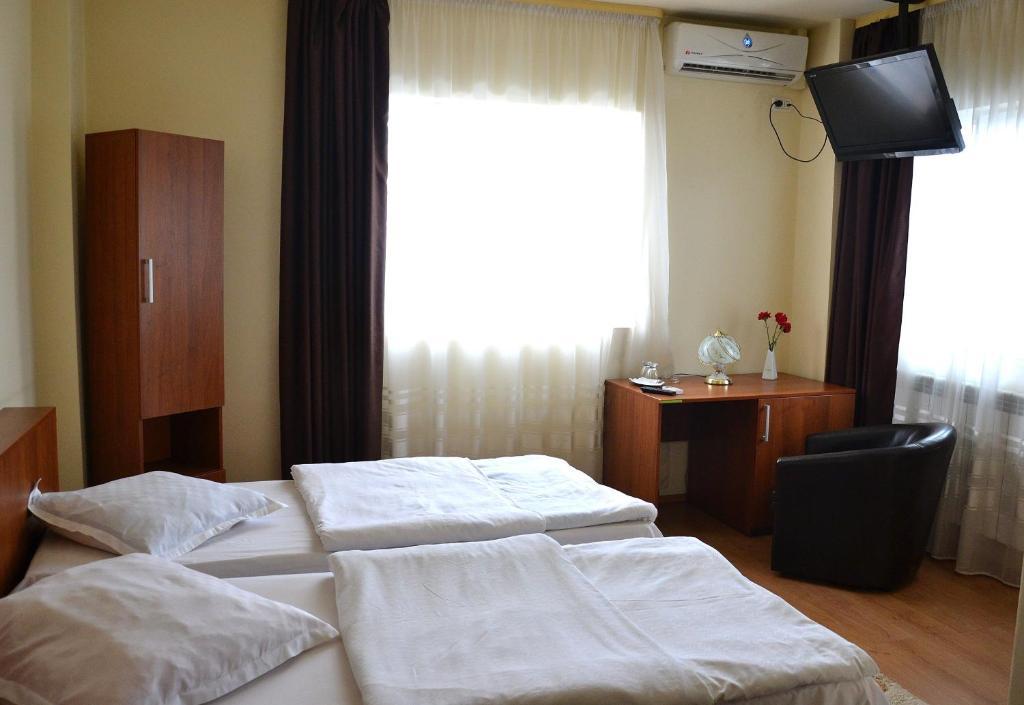 Hostel Tropical Drobeta Turnu Severin Eksteriør bilde